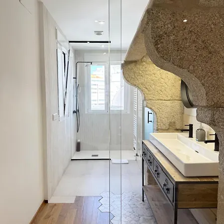 Апартаменты Pleno Centro - Moderno Confort Renovado *