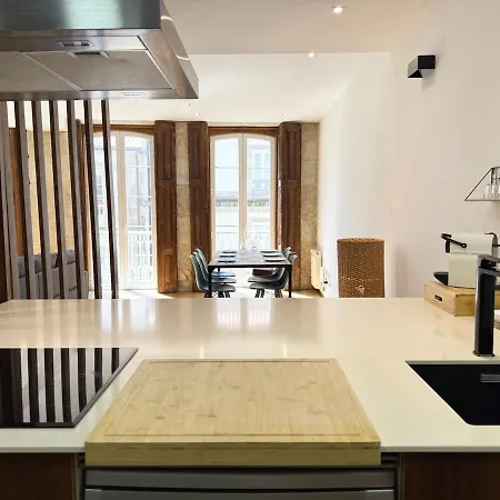 Апартаменты Pleno Centro - Moderno Confort Renovado
