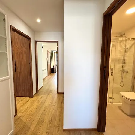 Апартаменты Pleno Centro - Moderno Confort Renovado